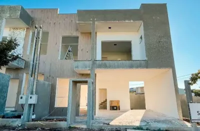 Sobrado à venda com 3 suítes e sobra de terreno, próximo ao lago novo, centro, toledo/pr