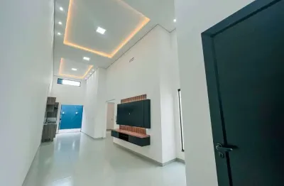 Casa semimobiliada para locação, com 1 suíte + 2 quartos, à 3 quadras da av. min. cirne lima, jd. coopagro - toledo/pr