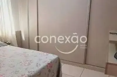 Casa a venda, 2 quartos, móveis planejados, jardim coopagro,toledo/pr