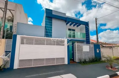 Sobrado à venda, semi mobiliado, 3 quartos sendo 1 suíte, jardim gisela, toledo/pr