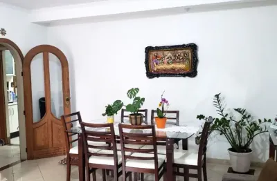 Casa residencial com 4 quartos sendo 1 suíte em no bairro balneário