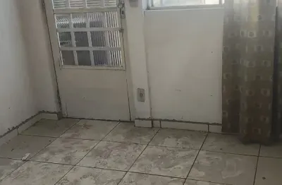 Apartamento com 2 quartos para alugar na Rua Maria José Vicente Brites, Vila Cléo, Mogi das Cruzes