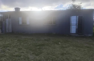 Casa com 1 quarto para alugar na Rua Santana, Centro, Mogi das Cruzes