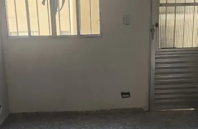 Apartamento com 2 quartos para alugar na Rua Maestro Benedito Olegário Berti, Alto Ipiranga, Mogi das Cruzes