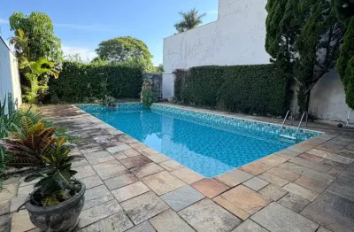 Casa com 5 quartos para alugar na Rua José Urbano Sanches, Vila Oliveira, Mogi das Cruzes