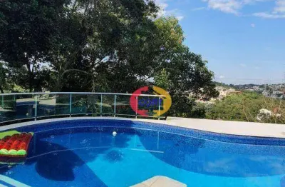 Casa com fundos para reserva do condomínio arujá hill's 3!!!