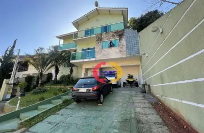 Casa para venda com piscina no condomínio country club em arujá!!!