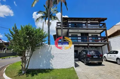 Casa com vista panorâmica à venda no condomínio country club em arujá!!!