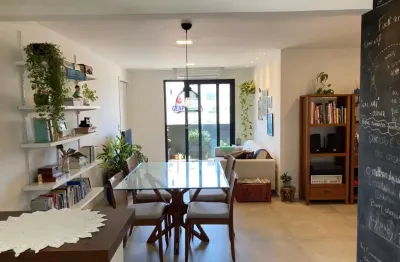 Lindo apartamento, nascente, decorado, closet, 02 vagas.