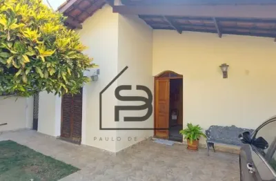 Casa à venda jardim califórnia, 196,20m² de área construída,3 dormitórios, banheiro social, lavabo, 2 vagas de garagem, bragança paulista.
