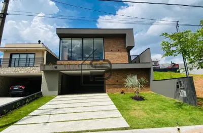 Casa sobrado à venda condomínio vale das águas, 3 suítes, todas com porta balcão blackout, piscina; área gourmet, 2 carros cobertos, bragança paulista.