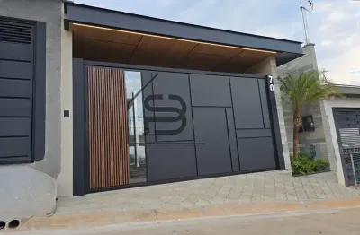 Casa à venda residencial vila verde, 3 dormitórios, sendo 1 suíte, sala e cozinha integradas a área gourmet, 2 vagas de garagem, bragança paulista.