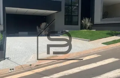 Casa totalmente térrea à venda condomínio san vitale, 3 suítes, sendo a master com closet, sala totalmente integrada área gourmet, piscina e 4 vagas de garagem, bragança paulista, sp.