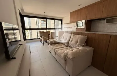 Apartamento mobiliado com 1 quarto 2 garagens para locação nova campinas - façanha imóveis