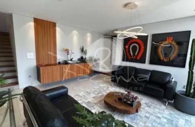 Imóvel de alto padrão em condomínio exclusivo em campinas-sp, com 3 quartos, 1 suíte, 3 salas, 4 banheiros, 4 vagas e 285m².