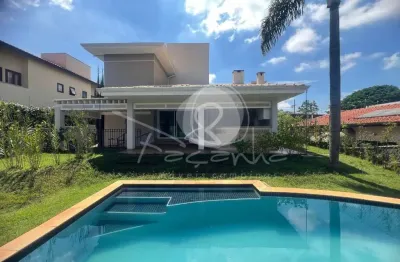 Casa em condomínio de alto padrão em alphaville campinas-sp: 3 suítes, 4 vagas, 256m²