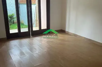 Casa com 2 quartos para alugar na Colina, Mariana 