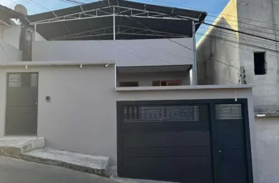 Casa com 3 quartos para alugar no Rosário, Mariana 