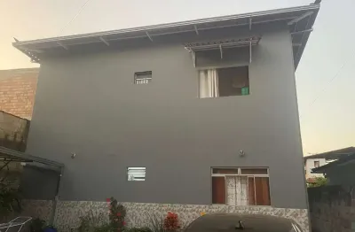 Prédio à venda no Centro, Mariana 