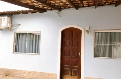 Casa com 2 quartos à venda na Rua Belisário de Souza, 112, Saracuruna, Duque de Caxias