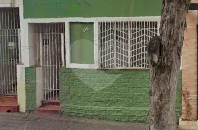Casa com 2 quartos à venda na Rua Monsenhor Couto, 96, Centro, Salto