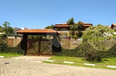 Casa  à venda com 5 quartos, sendo 2 suítes,  no condomínio terras de santa rosa, salto - sp