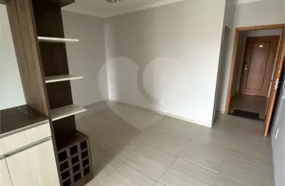 Apartamento à venda com 3 quartos, sendo 1 suíte,  no condomínio moutonèe, salto - sp