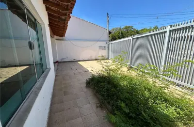 Casa com 3 quartos à venda na John Kennedy, Bela Vista, Salto