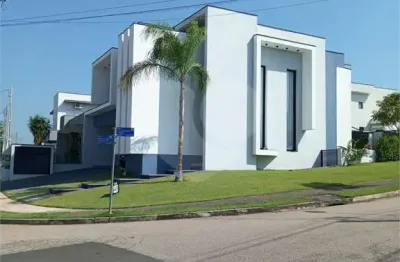 Casa  à venda ou para alugar com 3 quartos, sendo 3 suítes,  no condomínio residencial central parque, salto - sp