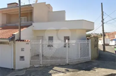 Casa para alugar com 3 quartos, sendo 1 suíte,  em loteamento terras de são pedro e são paulo, salto - sp