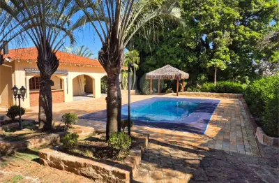 Casa à venda com 5 quartos, sendo 3 suítes,  no condomínio mangueiras de itu, itu - sp