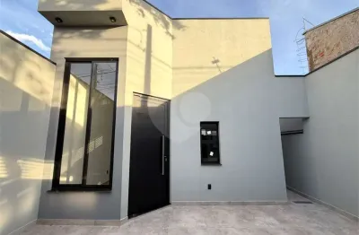 Casa à venda com 2 quartos, sendo 1 suíte,  em jardim santa marta iii, salto - sp