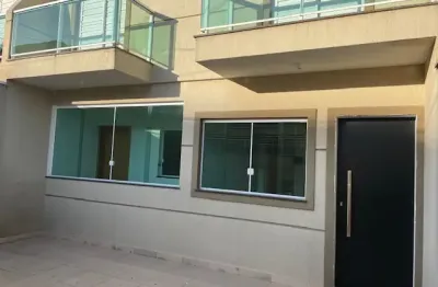 Locação sobrado dois dormitórios e duas vagas de garagem em excelente localização