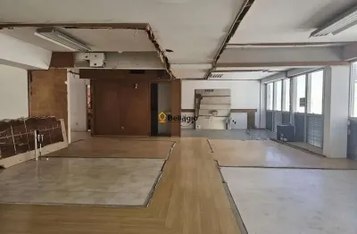 Sala comercial à venda na Rua Marechal Floriano Peixoto, 1112, Centro, Santa Maria