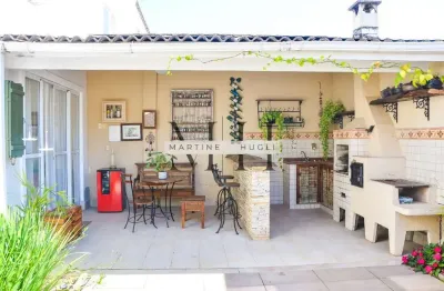 Casa em condomínio fechado com 3 quartos para alugar na dez, 115, morada da colina, resende por r$ 5.000