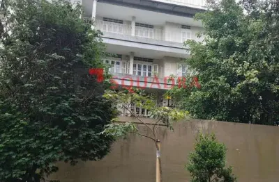 Apartamento com 3 quartos para alugar na Rua Parintins, Vila Izabel, Curitiba