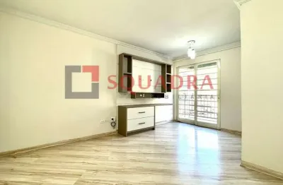 Apartamento com 3 quartos para alugar na Rua Izaac Ferreira da Cruz, Sítio Cercado, Curitiba
