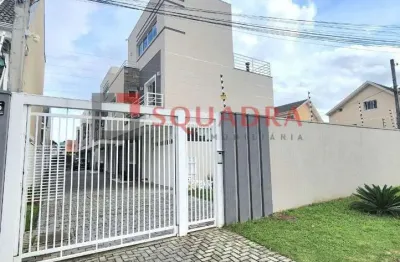 Sobrado em Condominio com Ático e Closet na Suite no Bairro Guaíra/Portão