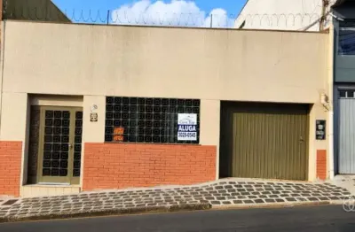 Casa com 2 quartos à venda na Catão Monclaro, 140, Centro, Ponta Grossa