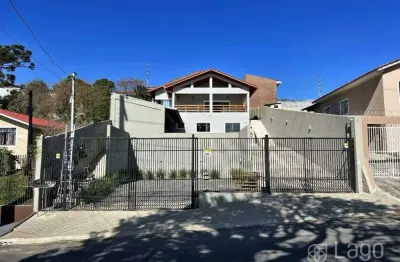 Casa com 4 quartos à venda na Rua Afonso Celso, Uvaranas, Ponta Grossa