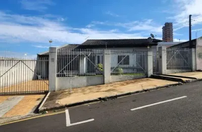 Casa com 3 quartos à venda na Rua Gonçalves Ledo, 39, Estrela, Ponta Grossa