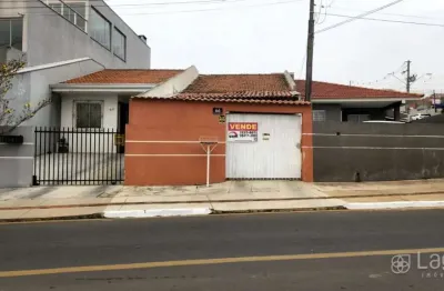 Casa com 1 quarto à venda na Rua Lagoa dos Bandeirantes, 66, Oficinas, Ponta Grossa