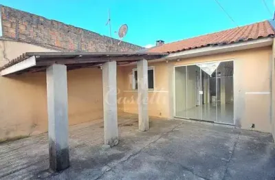 Uma residência em alvenaria com área construída de aprox. 65,00 m  localizada na