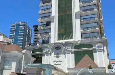 Apartamento em alto padrão à venda, meia praia, itapema - sc