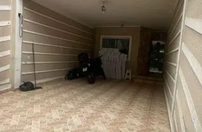 Casa com 3 dormitórios à venda, 245 m² por R$ 629.000,00 - Parque São Vicente - Mauá/SP