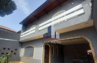Casa com 4 quartos à venda na Rua Miguel Galindo Navarro, 49, Jardim Araguaia, Mauá
