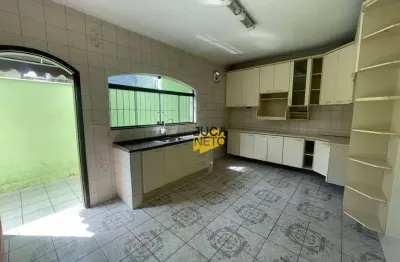Sobrado com 3 dormitórios para alugar, 201 m² por r$ 3.132,00/mês - jardim santa lídia - mauá/sp