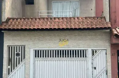 Sobrado espaçoso com 320m² – 3 dormitórios e 5 vagas de garagem
