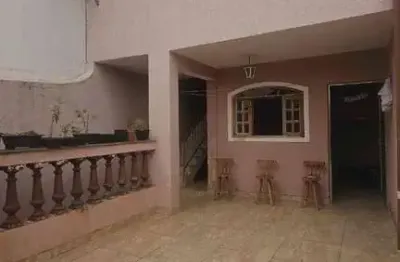 Sobrado com 3 dormitórios à venda por R$ 725.000,00 - Parque São Vicente - Mauá/SP