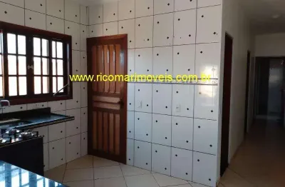 Casa para locação definitiva 2 quartos sendo 1 suite bairro tupy itanhaém
